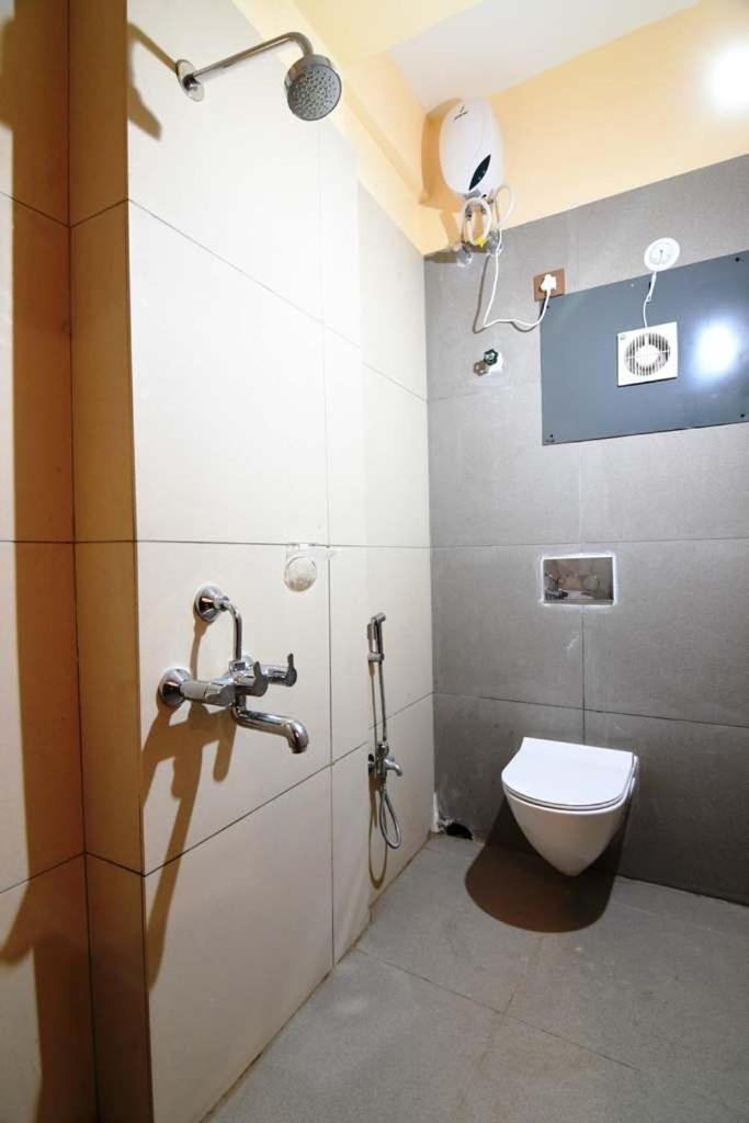 N B Sonar Bangla Hotel Kalyani エクステリア 写真