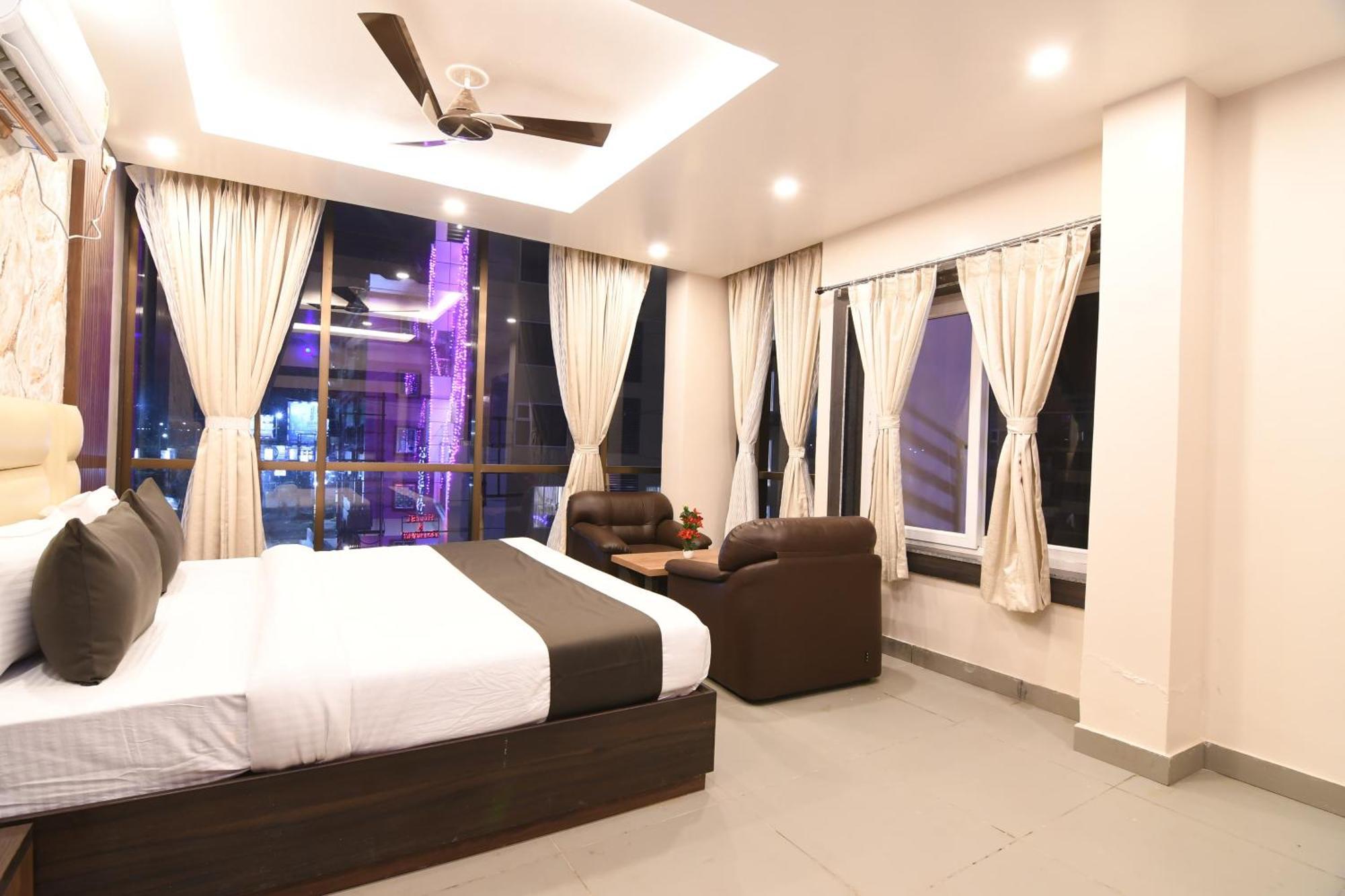 N B Sonar Bangla Hotel Kalyani エクステリア 写真