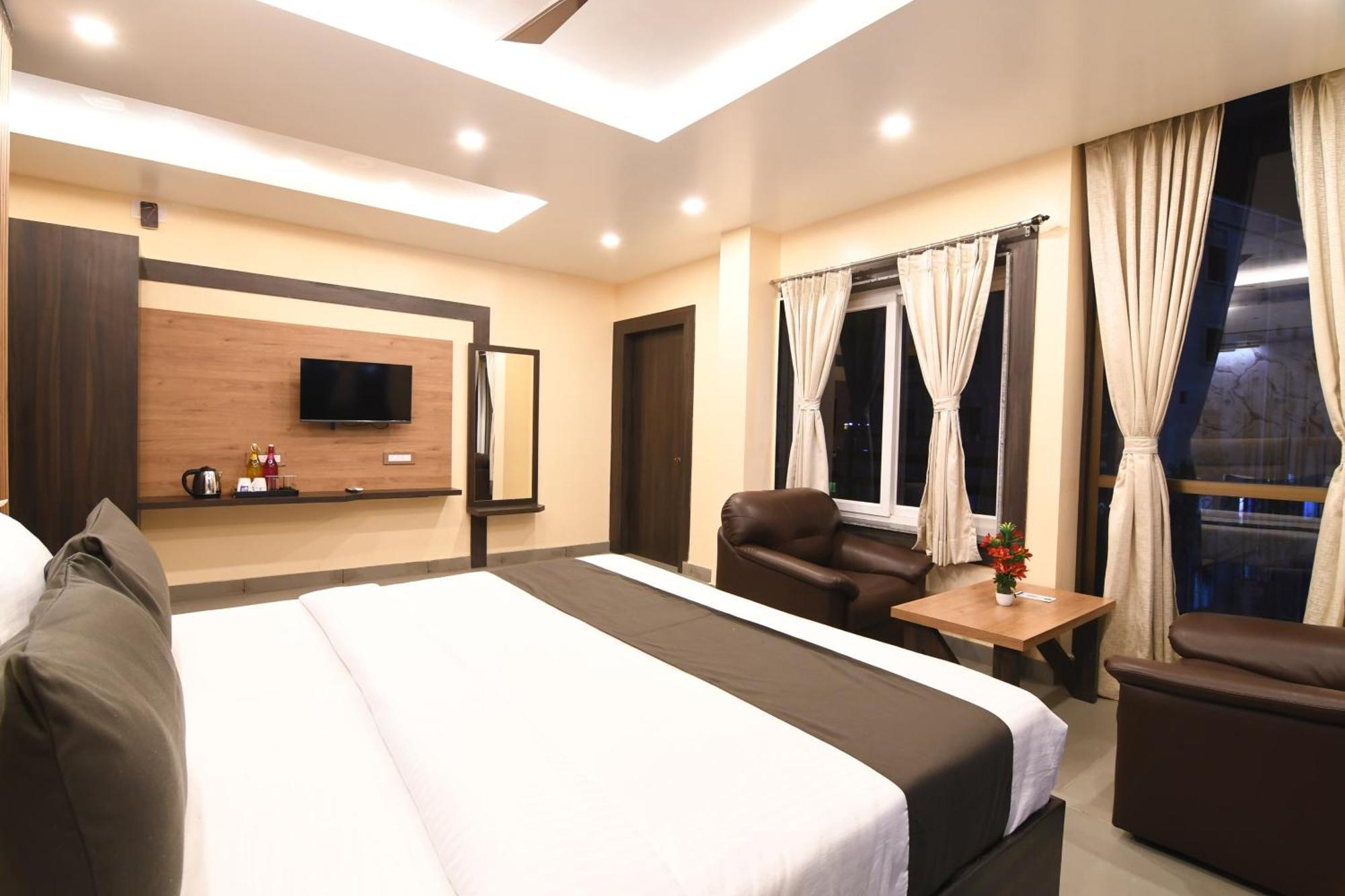 N B Sonar Bangla Hotel Kalyani エクステリア 写真