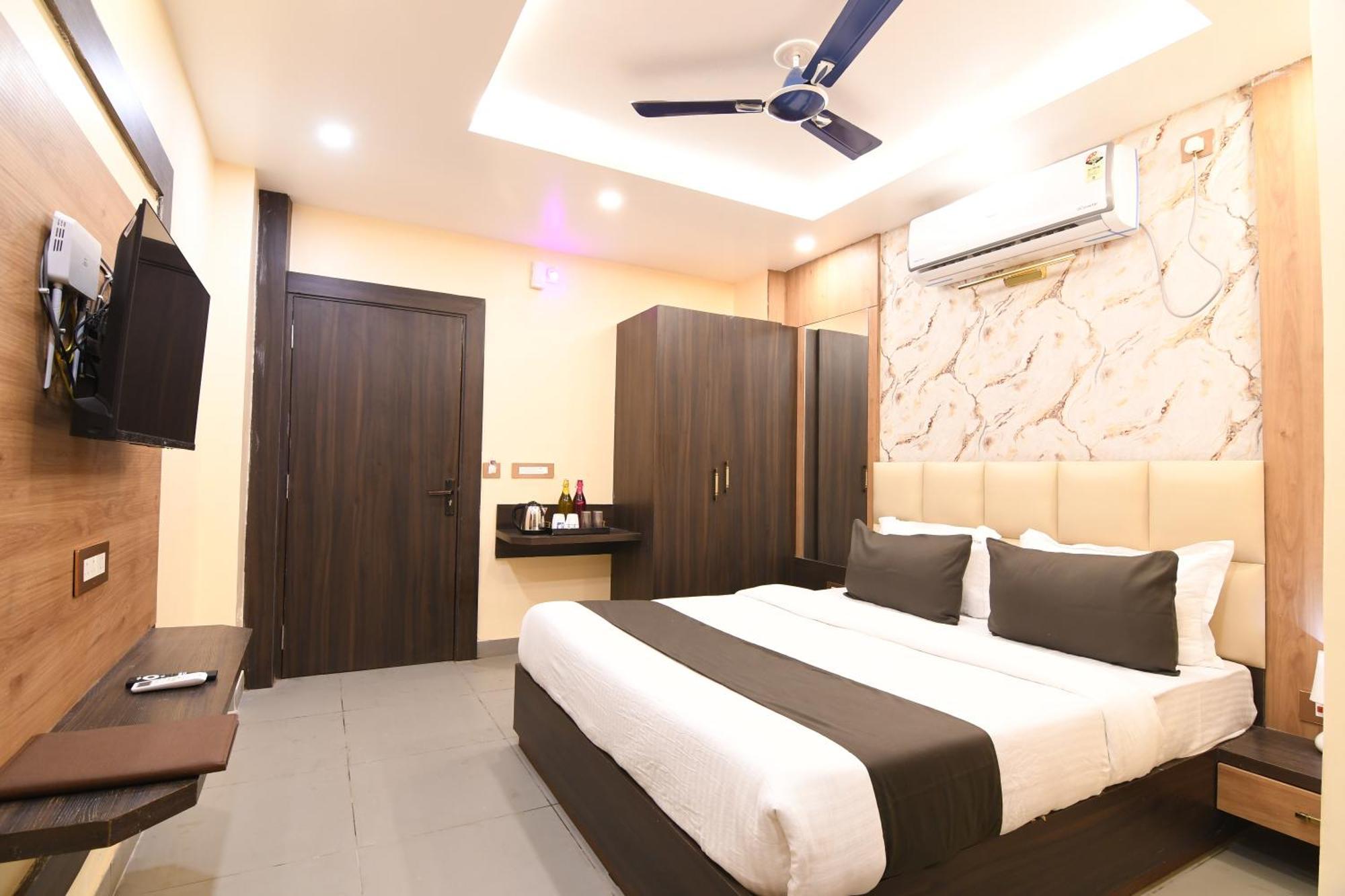 N B Sonar Bangla Hotel Kalyani エクステリア 写真