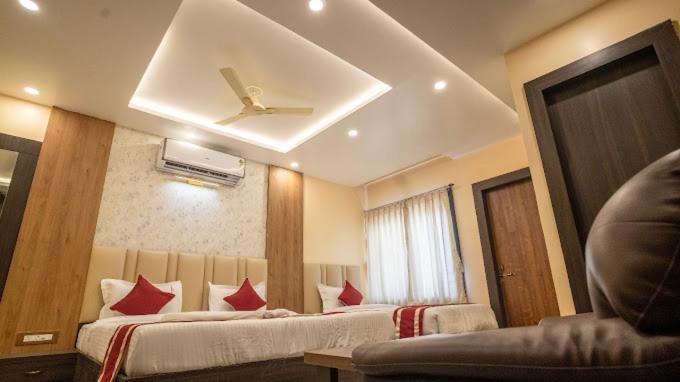 N B Sonar Bangla Hotel Kalyani エクステリア 写真