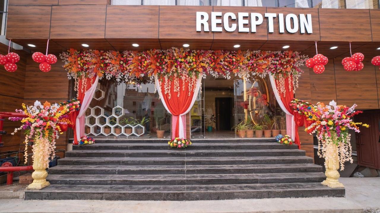 N B Sonar Bangla Hotel Kalyani エクステリア 写真