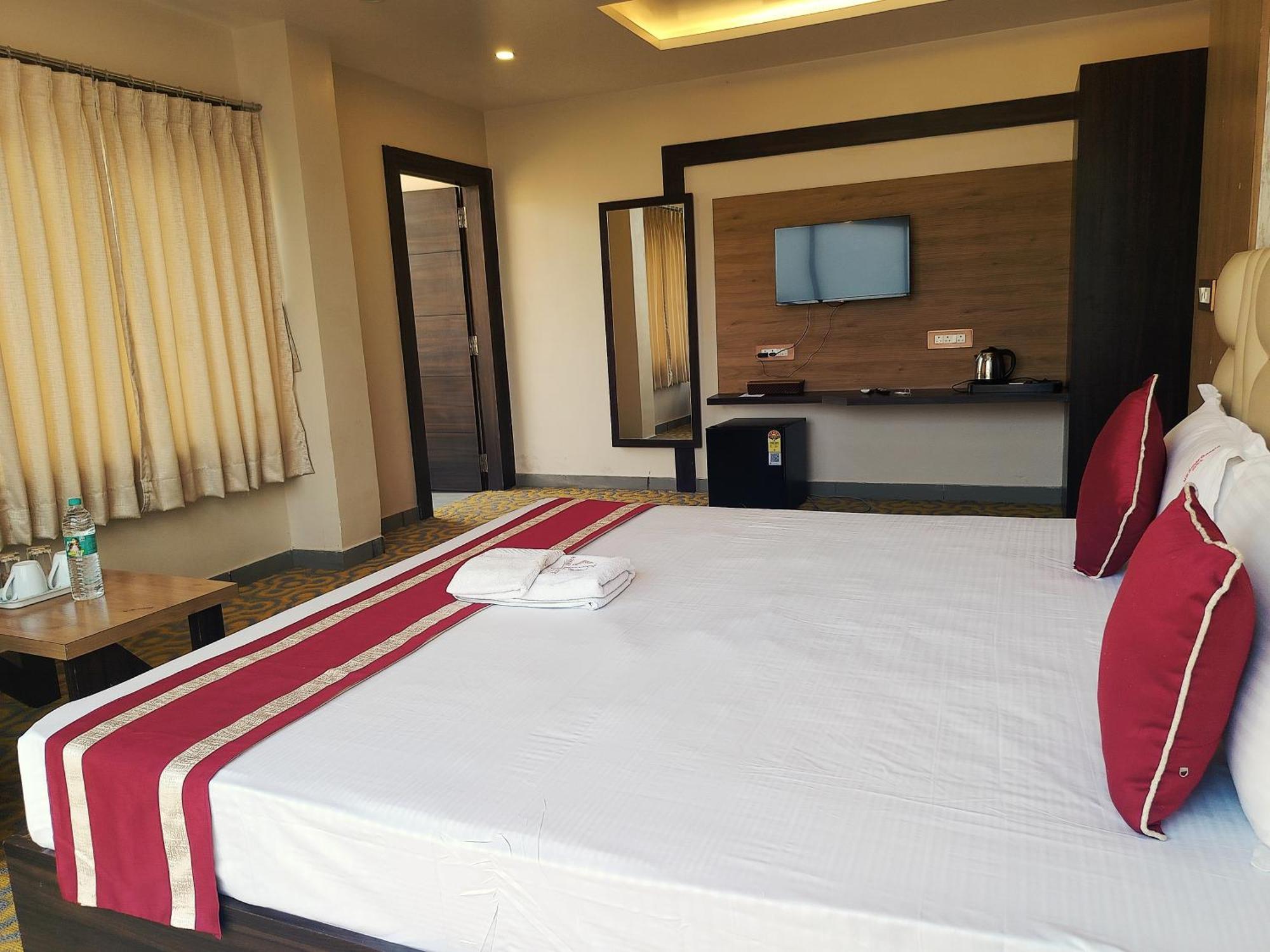 N B Sonar Bangla Hotel Kalyani エクステリア 写真
