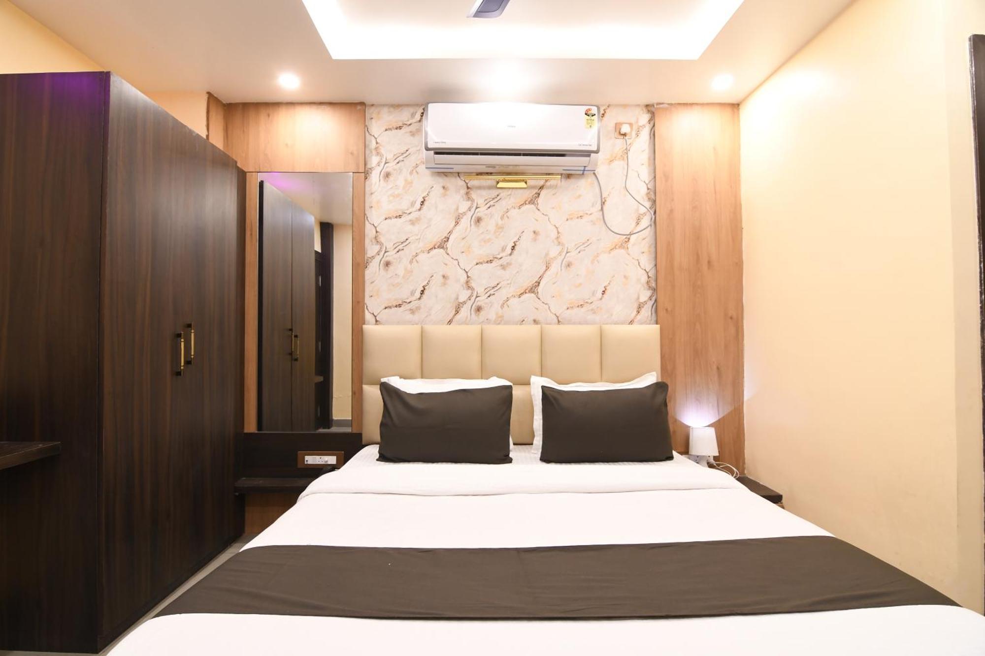 N B Sonar Bangla Hotel Kalyani エクステリア 写真