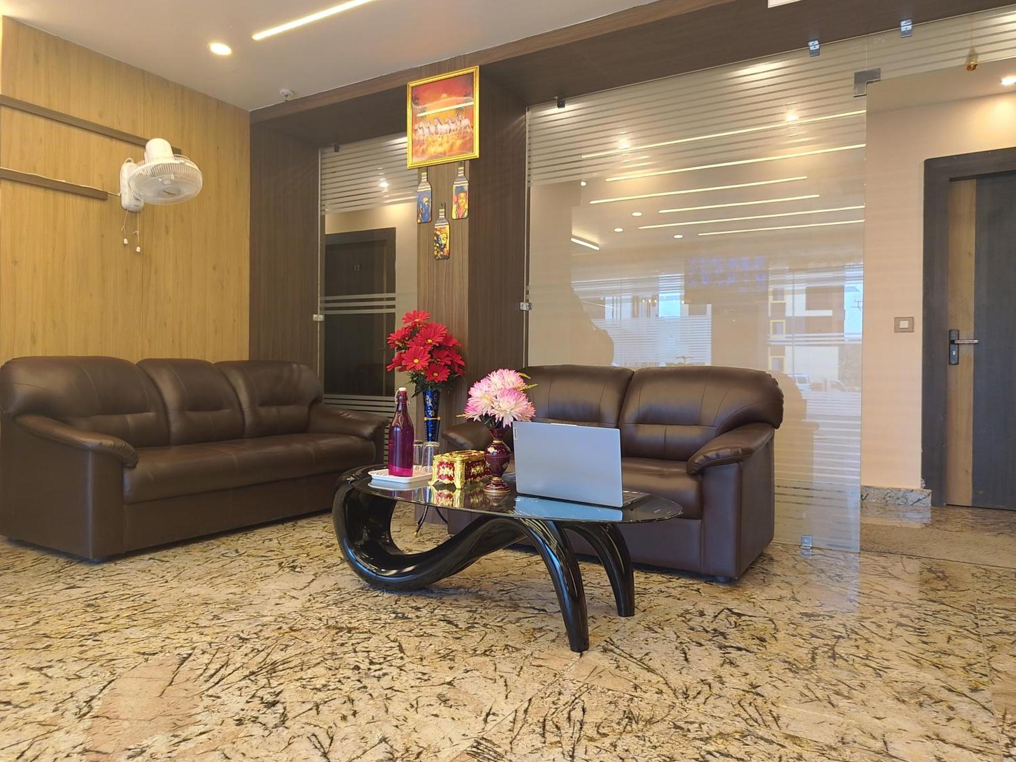 N B Sonar Bangla Hotel Kalyani エクステリア 写真