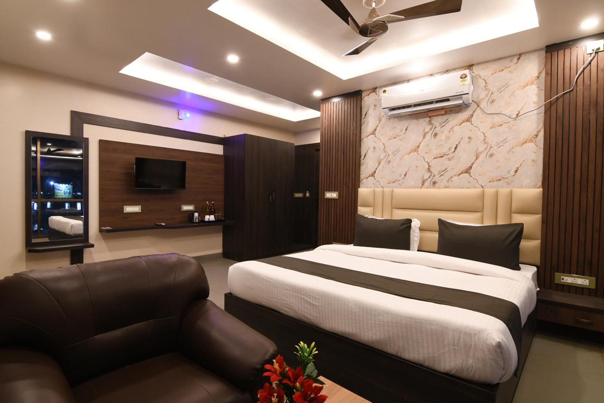 N B Sonar Bangla Hotel Kalyani エクステリア 写真